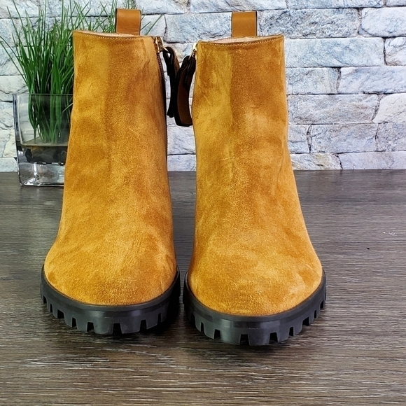 Stuart Weitzman Riley Lug Sole Suede Ankle Boots - Picture 7 of 11